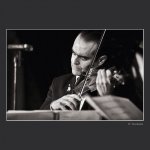 Музыкант Анар Юсифов