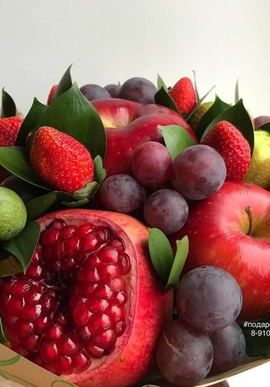 Свадебный торт Н113588 - Фруктовый декор стола от Натальи Ерохиной