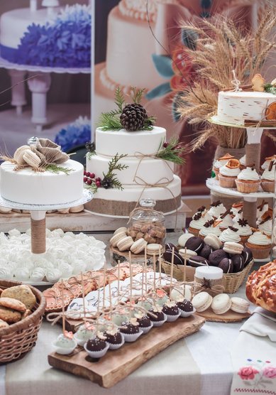 Торт на свадьбу 8123915 - Городское кафе 8 чашек