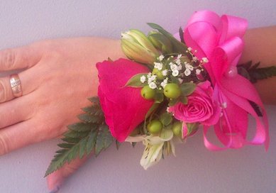 Аксессуар из цветов Ц8695 - Салон цветов Цветочная магия