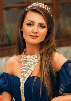 Cвадебная прическа С17642 с распущенными волосами