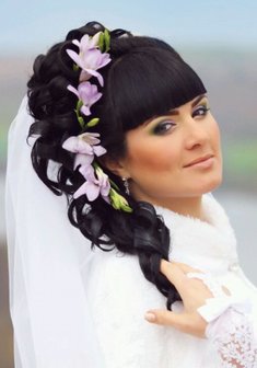Cвадебная прическа Л17830 с распущенными волосами