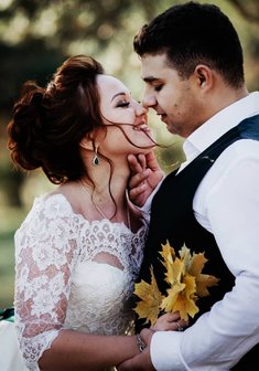 Cвадебная прическа Высокий пучок (Т21393) с собранными волосами