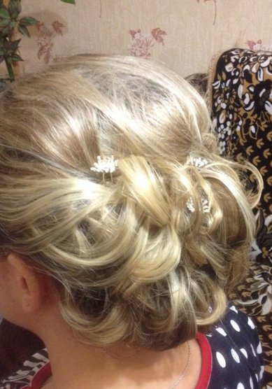 Прическа на свадьбу М16768 - Стилист-визажист Мария Лисицкая