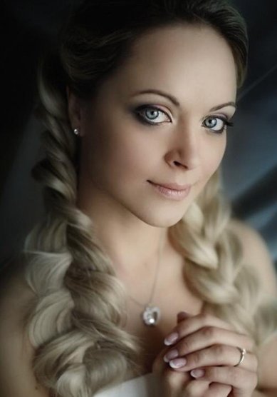 Свадебная прическа Л17213 - VIP-стилист Людмила Евдокимова