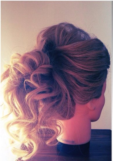 Прическа на свадьбу Д19022 - Стилист-визажист Дарья Антонова