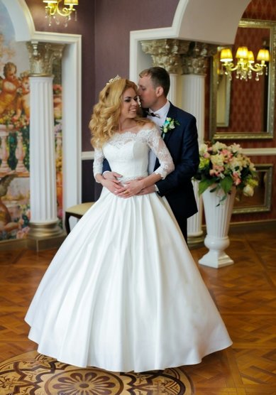 Прическа на свадьбу объемные локоны (Е20996) - Стилист-визажист Ерошенкова Марина