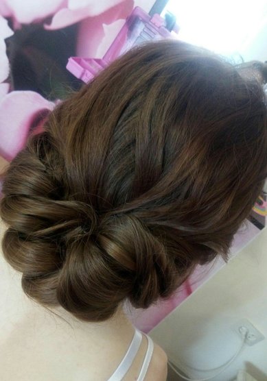 Прическа на свадьбу Б21316 - Стилист-визажист Бутковская Елизавета