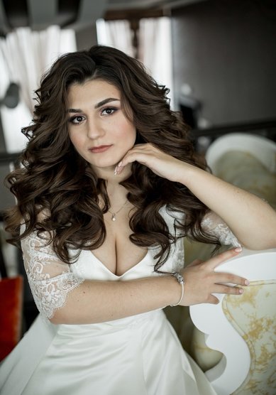 Свадебная прическа Объемные локоны (Т21371) - Стилист-визажист Тамара Анисимова