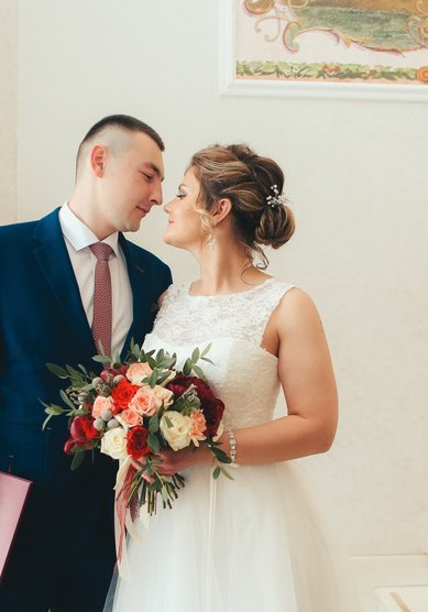 Свадебная прическа Текстурный пучок (А21507) - Стилист Алёна Волкова