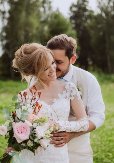 Свадебная прическа Н21677 - Стилист-визажист Надежда Метлицкая