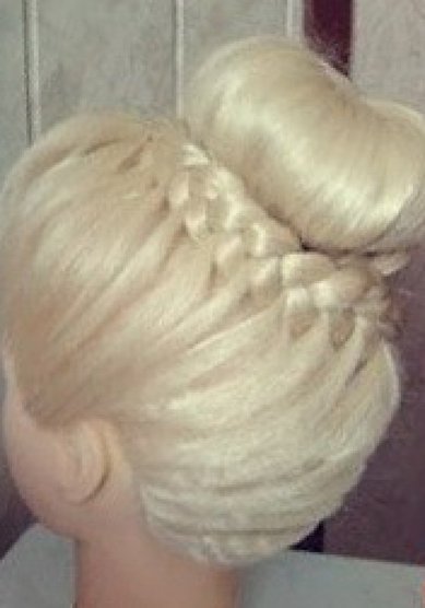 Свадебная прическа C17167 - Мобильный салон красоты Charm Factory