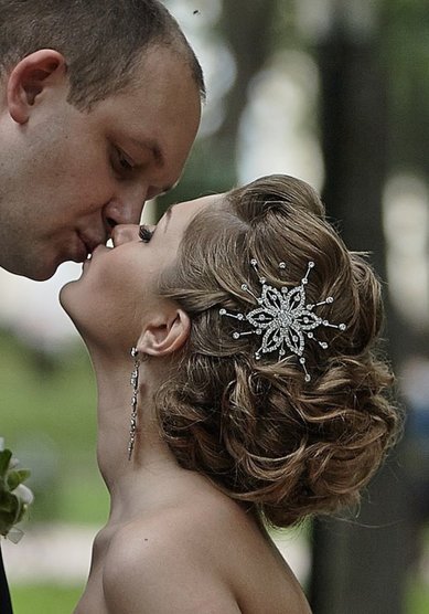 Свадебная прическа Л17215 - VIP-стилист Людмила Евдокимова