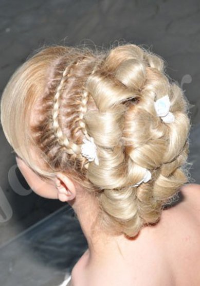 Свадебная прическа L17559 - Посольство красоты La Speranza