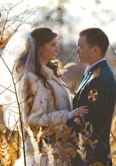 Прическа на свадьбу начес с локонами (Д19020) - Стилист-визажист Дарья Антонова