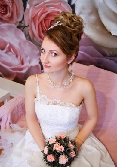 Прическа на свадьбу Д20020 - Стилист-визажист Дорохова Дарья