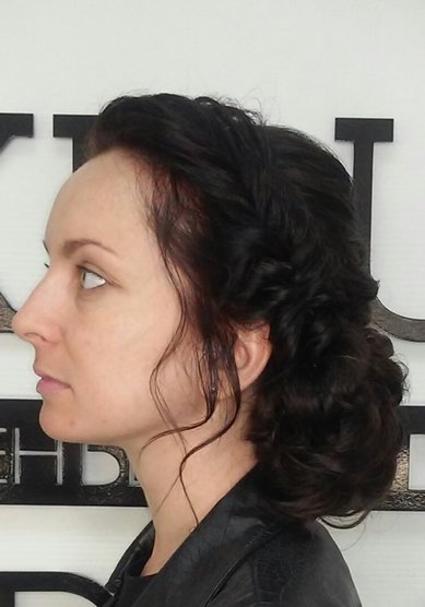 Прическа на свадьбу Т20358 - Свадебный стилист Евгения Толстоноженко