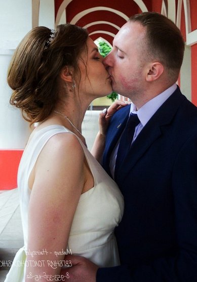 Прическа на свадьбу Т20594 - Свадебный стилист Евгения Толстоноженко