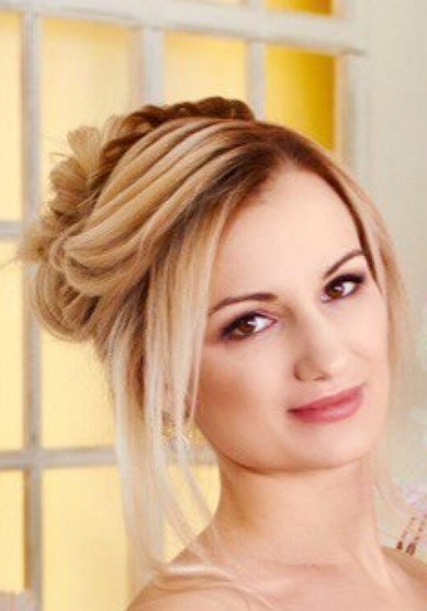 Свадебная прическа Т21063 - Свадебный стилист Евгения Толстоноженко