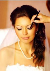 Мобильный салон красоты Charm Factory