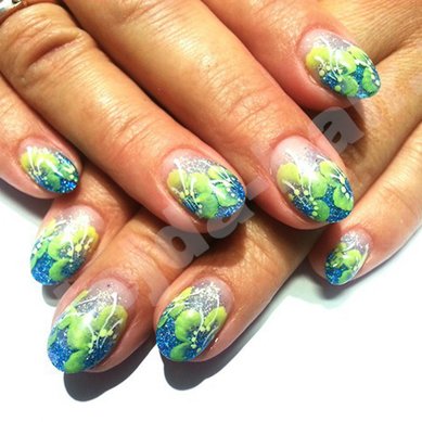 Свадебный маникюр L17595 - Посольство красоты La Speranza