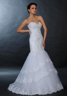 Свадебное платье Таисия-А63025. С пышной юбкой, длинное без шлейфа.