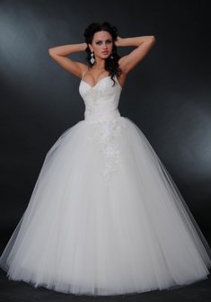 Свадебное платье Аделина-А63062. С пышной юбкой, длинное без шлейфа.