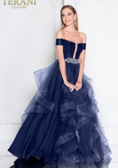 Вечернее платье 1811P5838-Ж66291. С пышной юбкой, длинное без шлейфа.